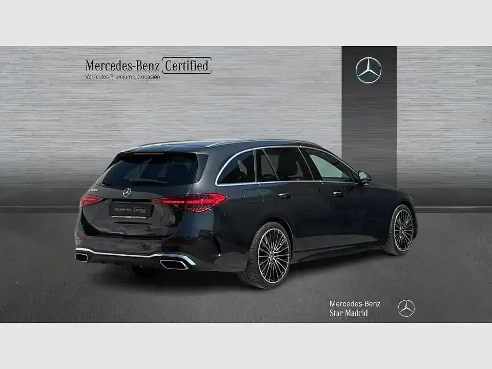 Usado Mercedes C220 200 CV (147 kW) 2025 Gris Familiar