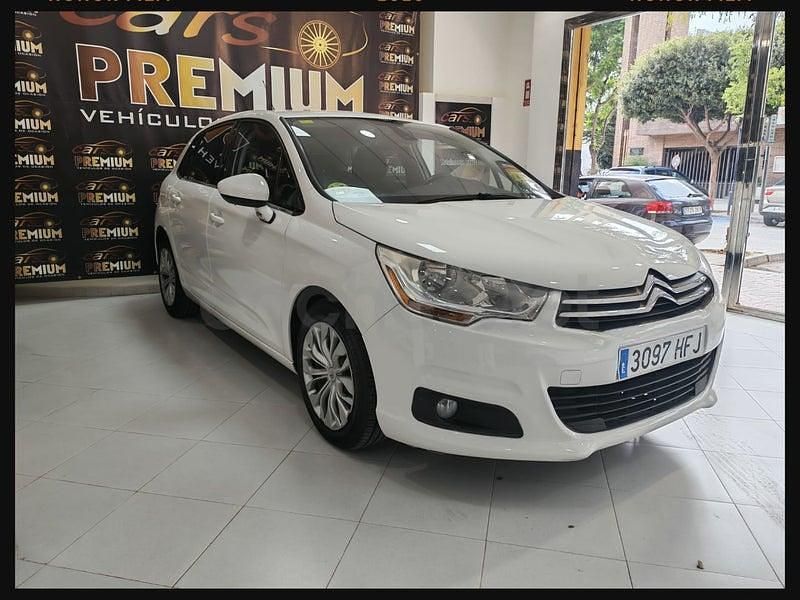 Usado Citroën C4 Exclusive 112 CV (82 kW) 2011 Blanco Berlina