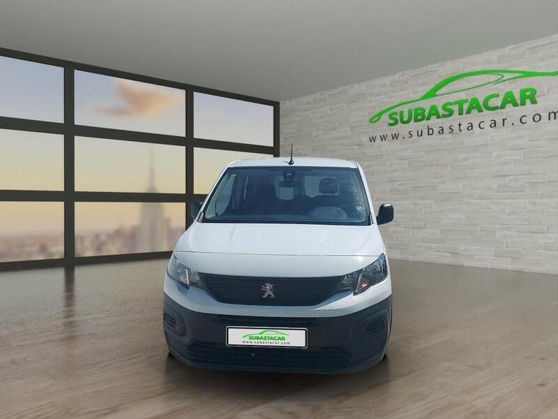 Blanco Usado 2020 Peugeot Rifter Access Monovolumen | 9959 € (Super precio) - Imagen 1/4
