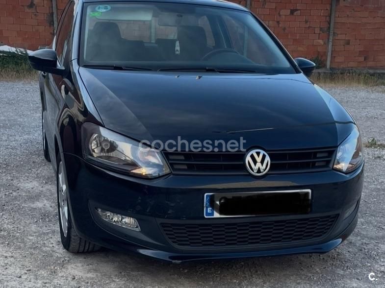 Negro Usado 2013 VW Polo Advance Berlina | 8500 € (Buen precio) - Imagen 1/4