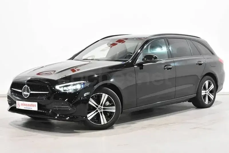 Usado Mercedes C300e 313 CV (230 kW) 2023 Negro Familiar