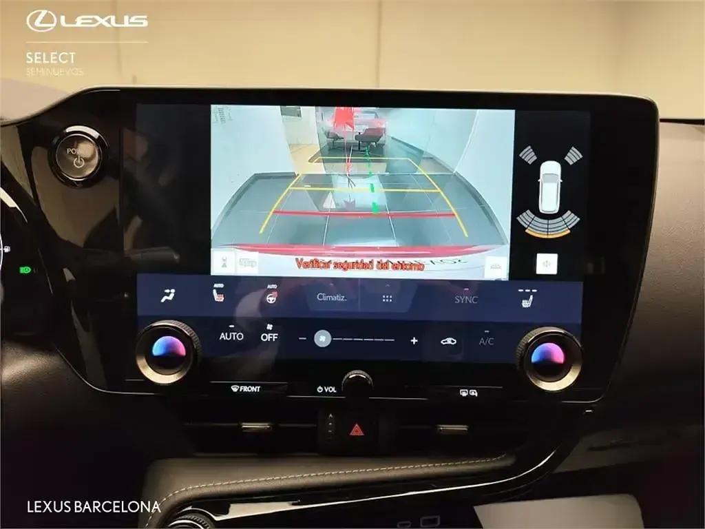 Usado Lexus NX450h+ 292 CV (214 kW) 2026 Rojo SUV