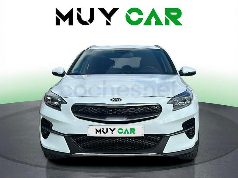 Usado Kia XCeed 141 CV (103 kW) 2022 Blanco SUV