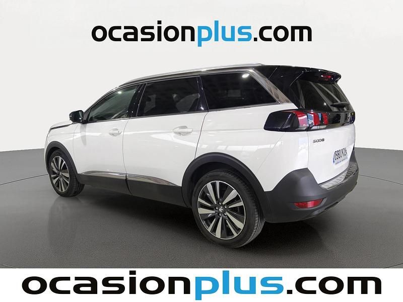 Usado Peugeot 5008 Allure 130 CV (95 kW) 2019 Blanco SUV