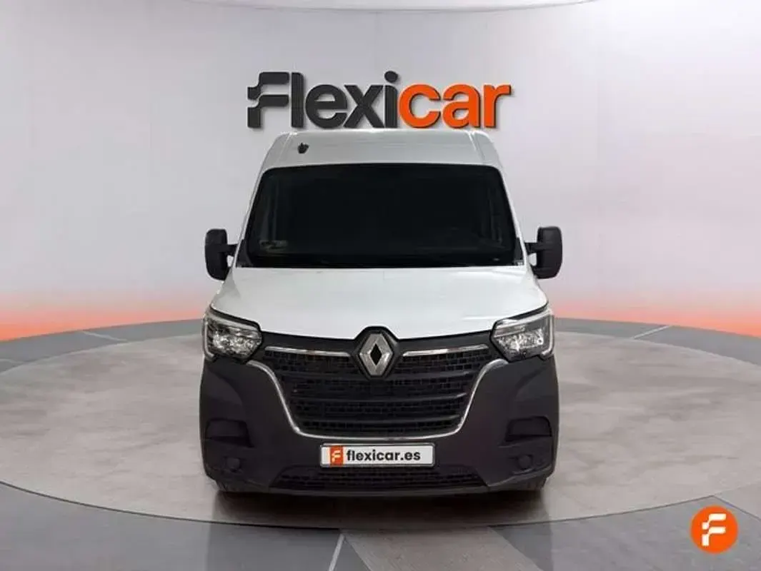 Usado Renault Master 150 CV (110 kW) 2024 Blanco Monovolumen
