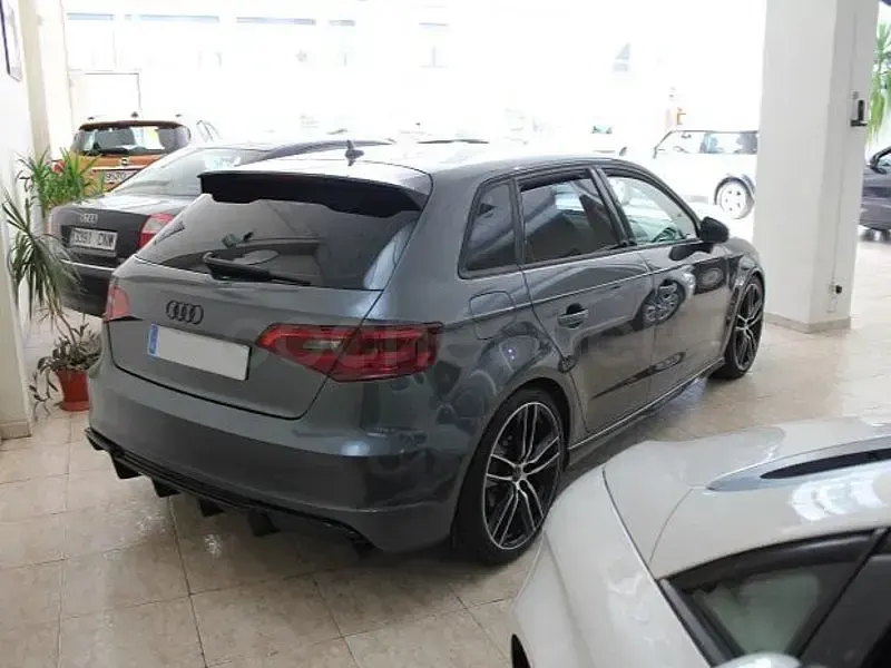 Usado Audi A3 S-Line 150 CV (110 kW) 2015 Gris / plata Berlina