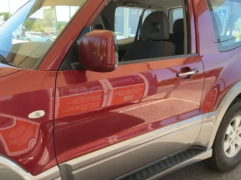 Usado Mitsubishi Montero 160 CV (117 kW) 2004 Granate SUV