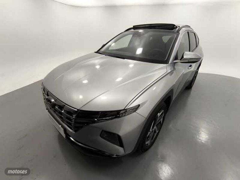 Plateado Usado 2024 Hyundai Tucson SUV | 35.900 € - Imagen 1/4