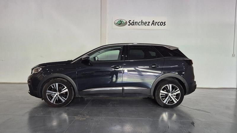 Usado Peugeot 3008 Allure 130 CV (95 kW) 2020 Azul SUV
