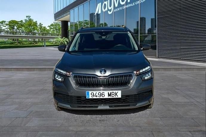 Usado Skoda Kamiq Ambition 110 CV (80 kW) 2022 SUV