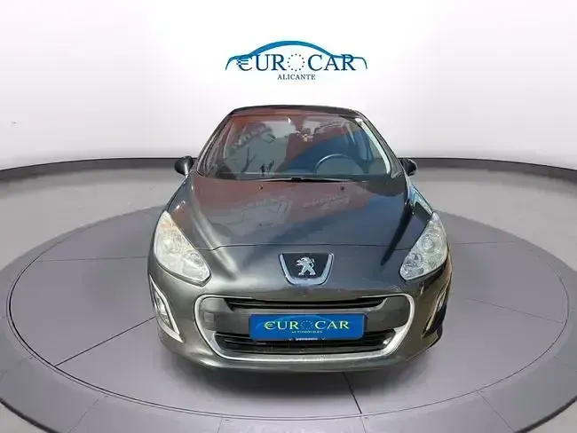 Usado Peugeot 308 Allure 112 CV (82 kW) 2012 Gris / plata Berlina