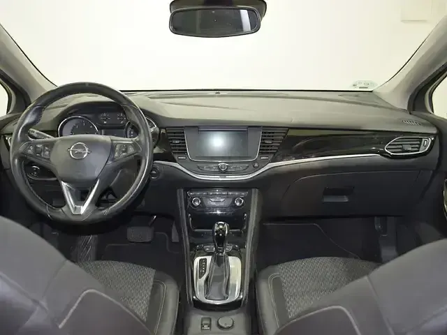 Brugt Opel Astra Excellence 136 HK (100 kW) 2017 Hvid Sedan