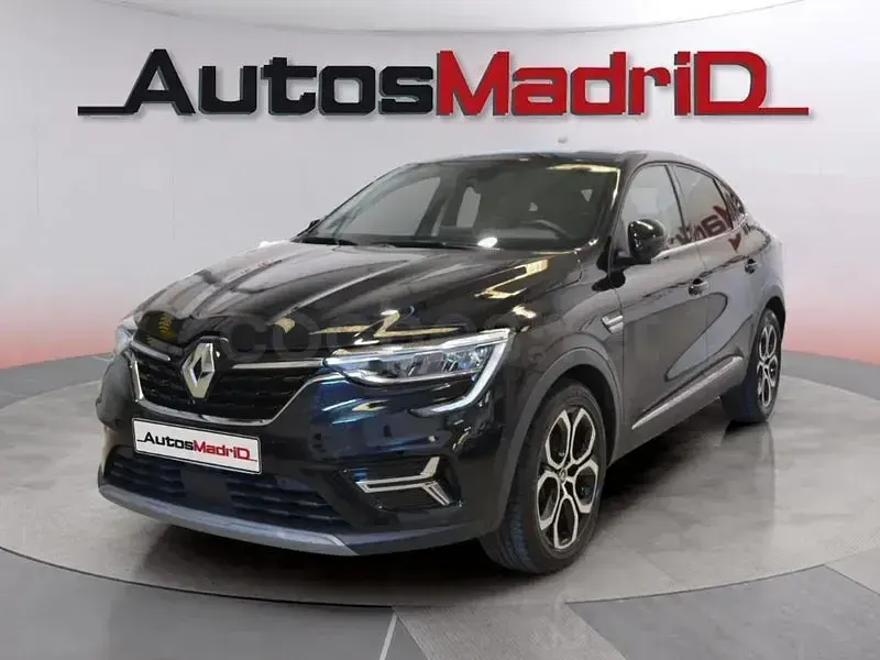 Usado Renault Arkana Equilibre 145 CV (106 kW) 2022 Negro SUV