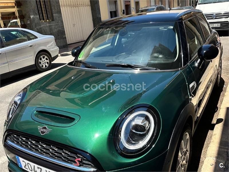 Usado Mini Cooper S Clubman 192 CV (141 kW) 2019 Verde Familiar