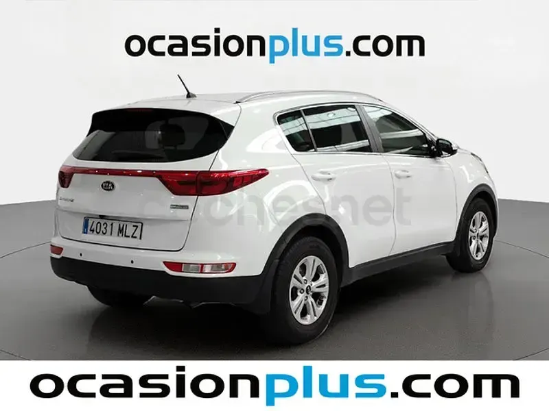 Usado Kia Sportage 136 CV (100 kW) 2017 Blanco SUV