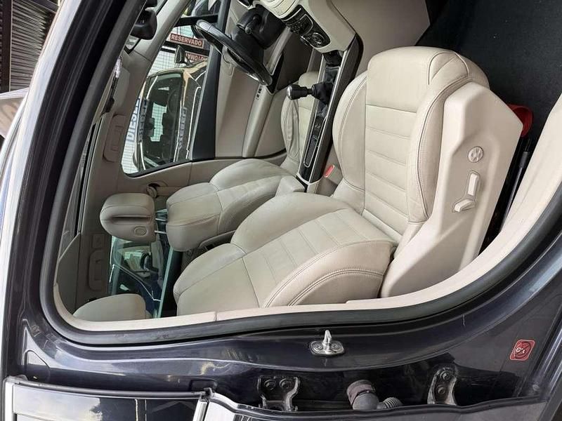 Usado Peugeot 508 Access 120 CV (88 kW) 2015 Gris Berlina