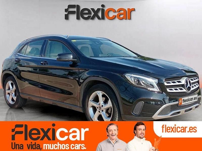 Usado Mercedes GLA200 Urban 136 CV (100 kW) 2017 Negro SUV