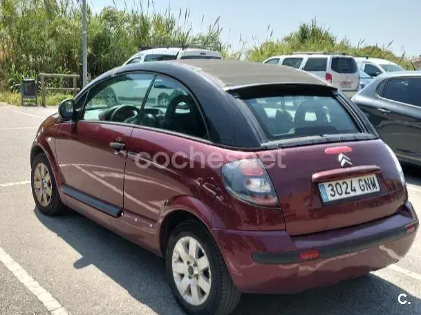 Usado Citroën C3 Pluriel 75 CV (55 kW) 2009 Granate Descapotable