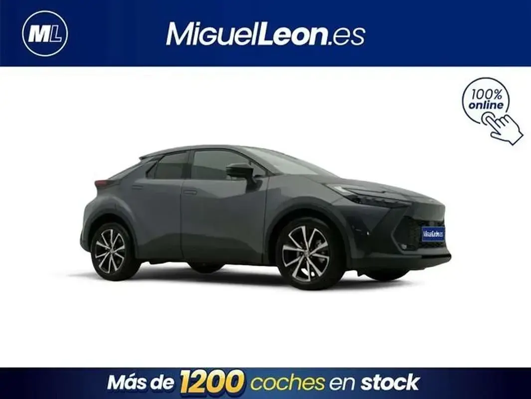 Usado Toyota C-HR Advance 140 CV (102 kW) 2025 Gris SUV