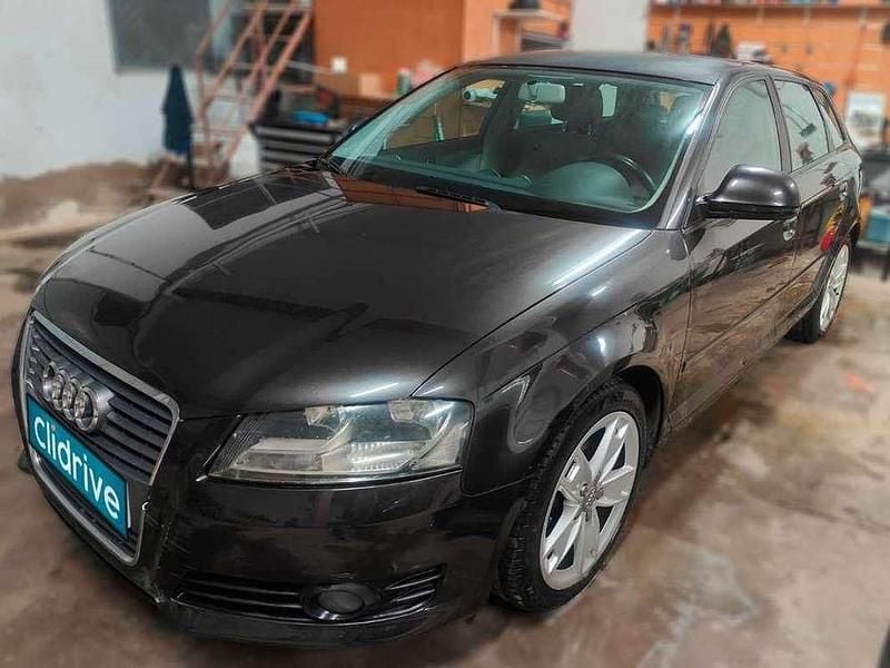 Usado Audi A3 Ambition 140 CV (102 kW) 2009 Gris Utilitario