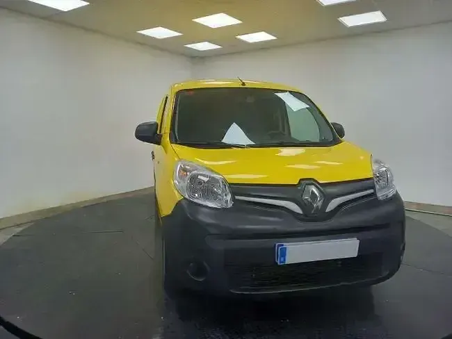 Begagnad Renault Kangoo 95 HK (69 kW) 2020 Gul Minibuss