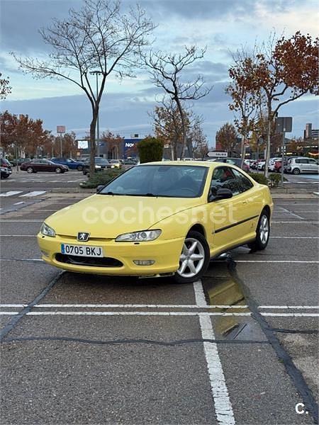 Amarillo Usado 2001 Peugeot 406 Coupe Coupe | 4000 € - Imagen 1/4