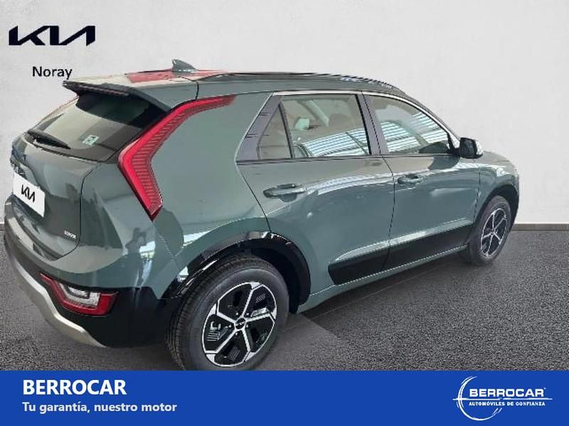 Usado Kia Niro 183 CV (134 kW) 2024 Negro SUV