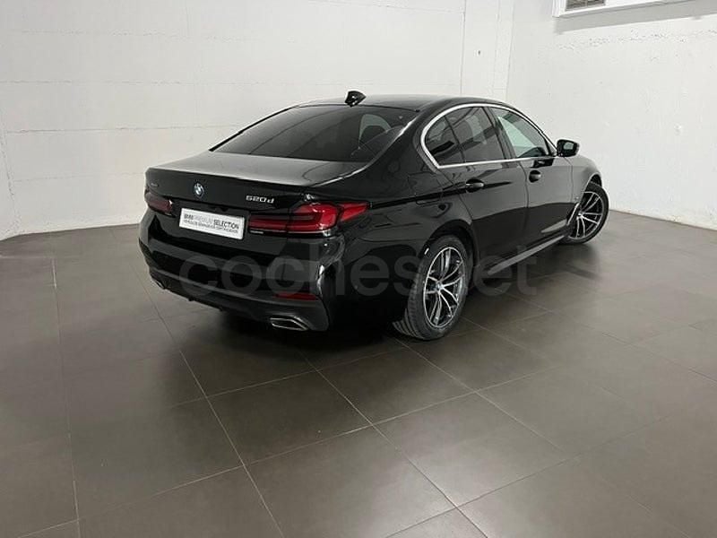 Usado BMW 520 Comfort Edition 190 CV (139 kW) 2022 Negro Berlina