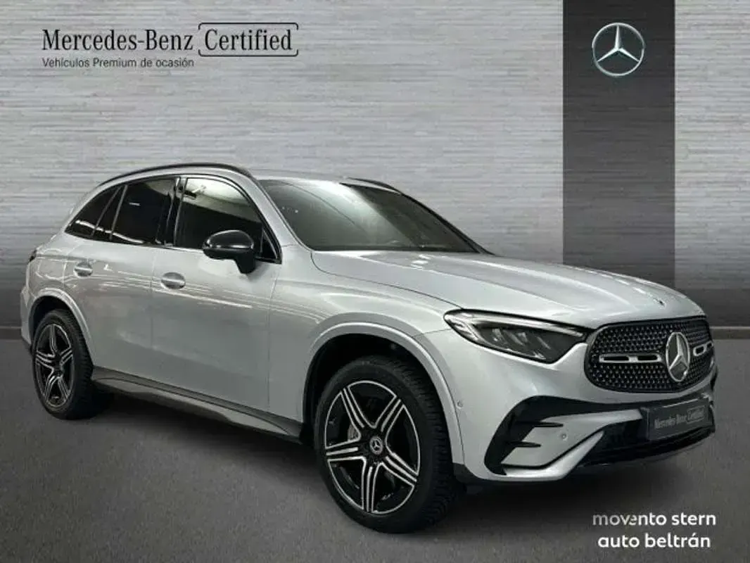 Usado Mercedes GLC300e 333 CV (244 kW) 2023 Gris SUV