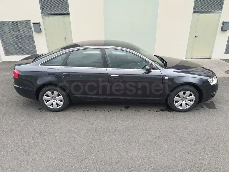 Usado Audi A6 225 CV (165 kW) 2005 Negro Berlina