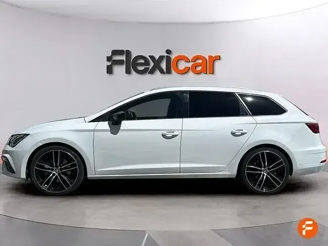 Usado Seat Leon FR 150 CV (110 kW) 2019 Blanco