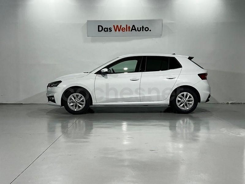 Usado Skoda Fabia Ambition 95 CV (69 kW) 2022 Blanco Utilitario