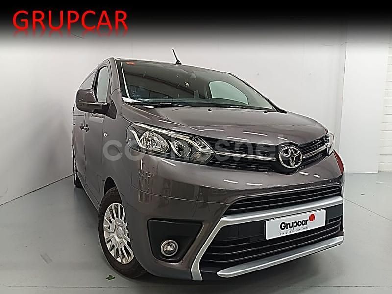 Gris / plata Usado 2021 Toyota Proace Verso Familiar | 21.900 € (Precio justo) - Imagen 1/4