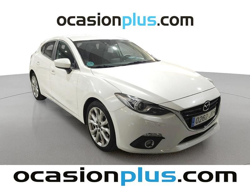 Usado Mazda 3 Luxury 120 CV (88 kW) 2016 Blanco