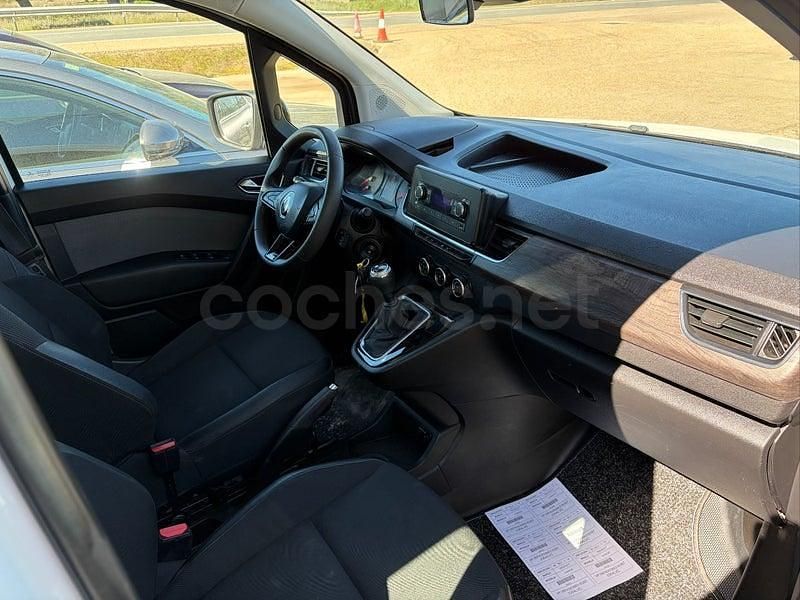 Usado Renault Kangoo Edition One 95 CV (69 kW) 2021 Blanco Monovolumen