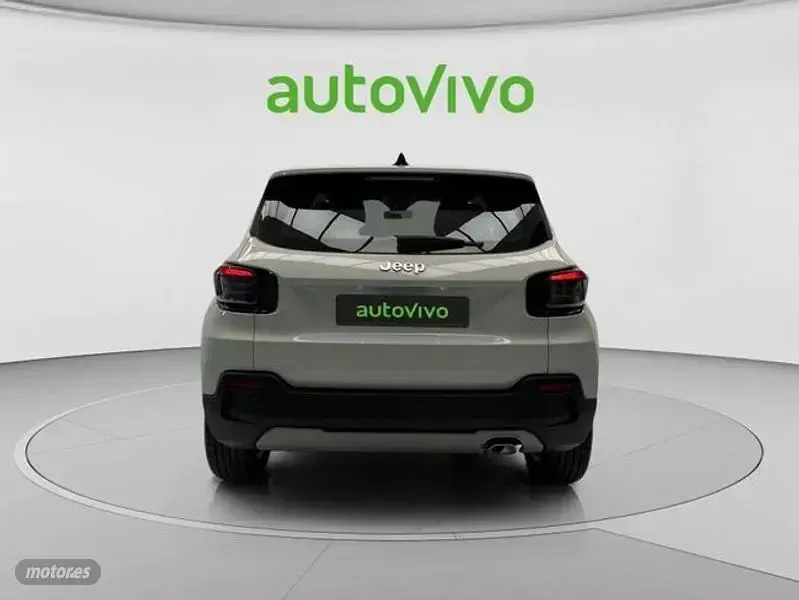 Usado Jeep Avenger Altitude 100 CV (73 kW) 2024 Blanco SUV