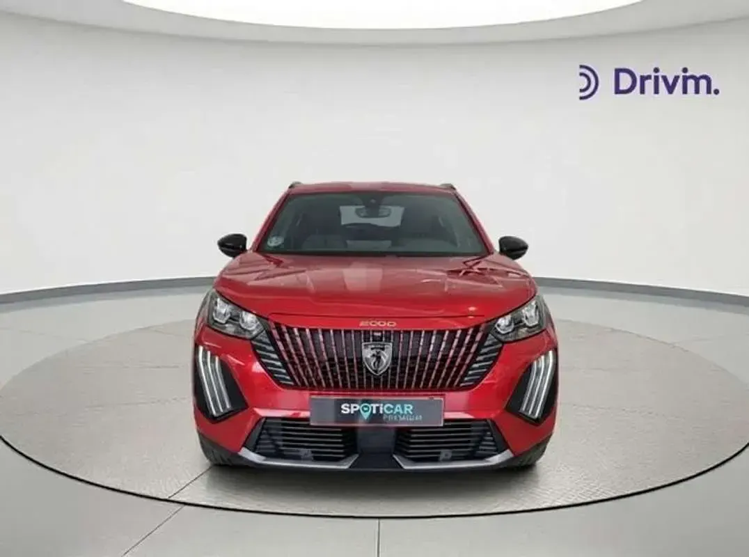 Usado Peugeot 2008 GT 135 CV (99 kW) 2025 Rojo SUV
