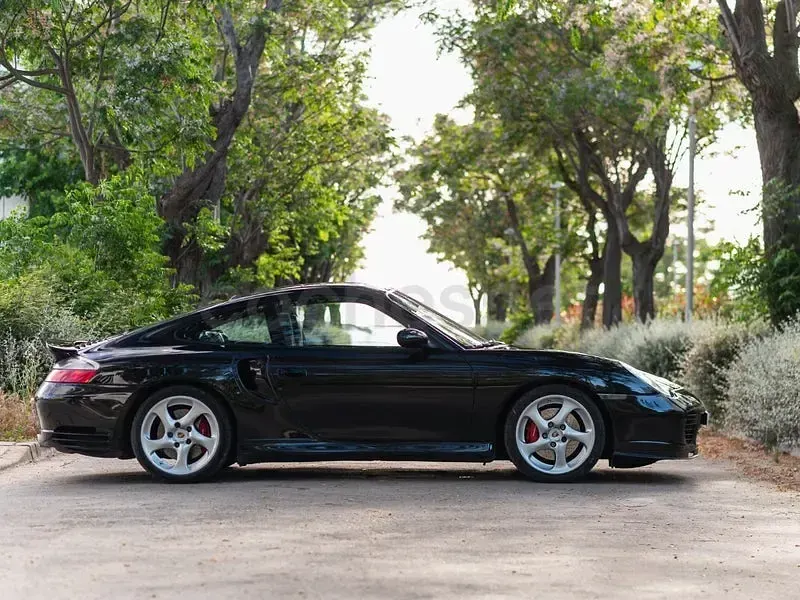 Usado Porsche 911 Turbo 420 CV (308 kW) 2004 Negro Coupe