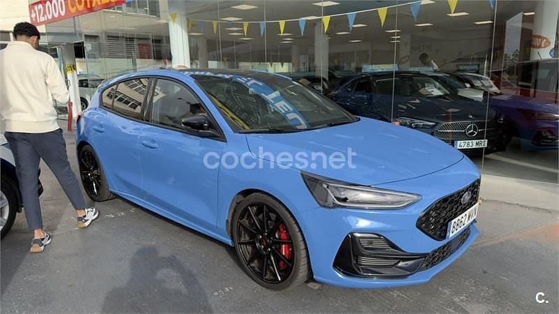 Azul Usado 2024 Ford Focus ST Berlina | 36.000 € (Un poco caro) - Imagen 1/4