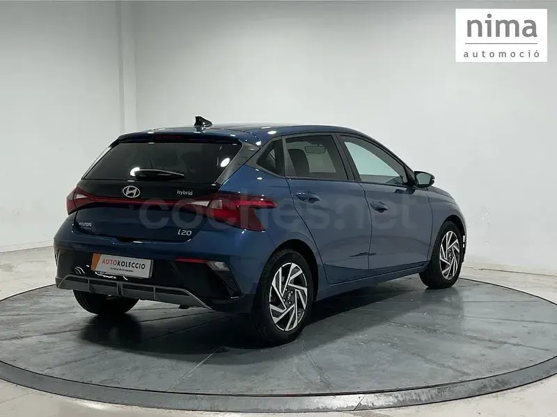 Usado Hyundai i20 100 CV (73 kW) 2024 Azul Utilitario