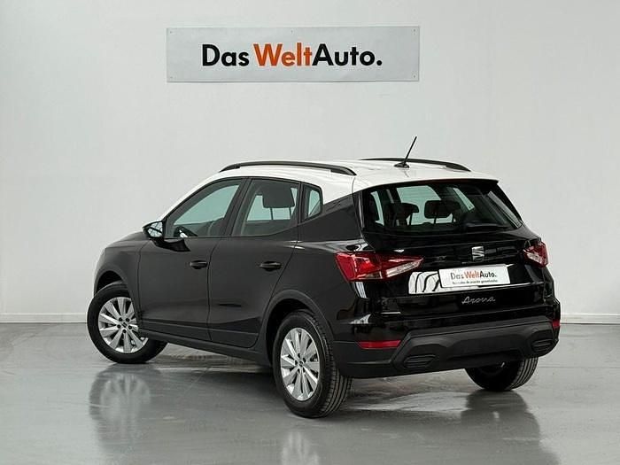 Negro Usado 2024 Seat Arona Style SUV | 19.400 € (Precio justo) - Imagen 1/4
