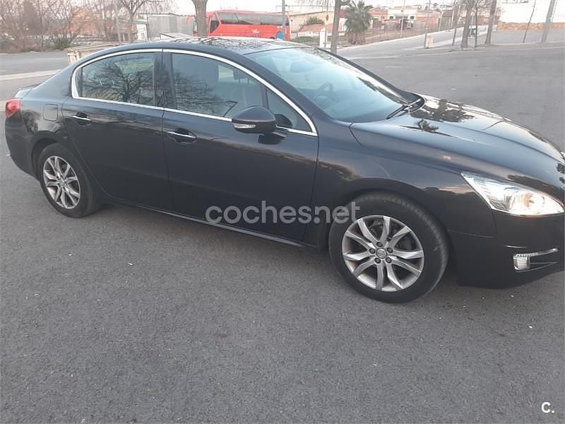 Usado Peugeot 508 Allure 120 CV (88 kW) 2018 Negro Berlina