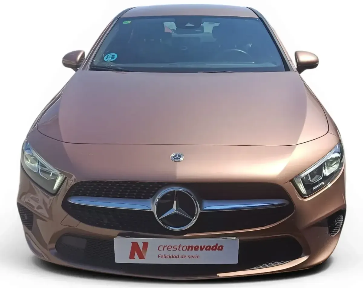 Usado Mercedes A180 116 CV (85 kW) 2022 Marrón Berlina