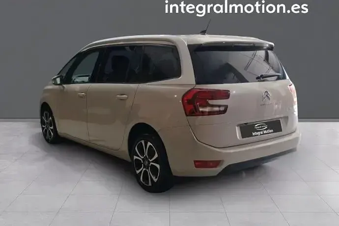 Usado Citroën C4 Shine 130 CV (95 kW) 2020