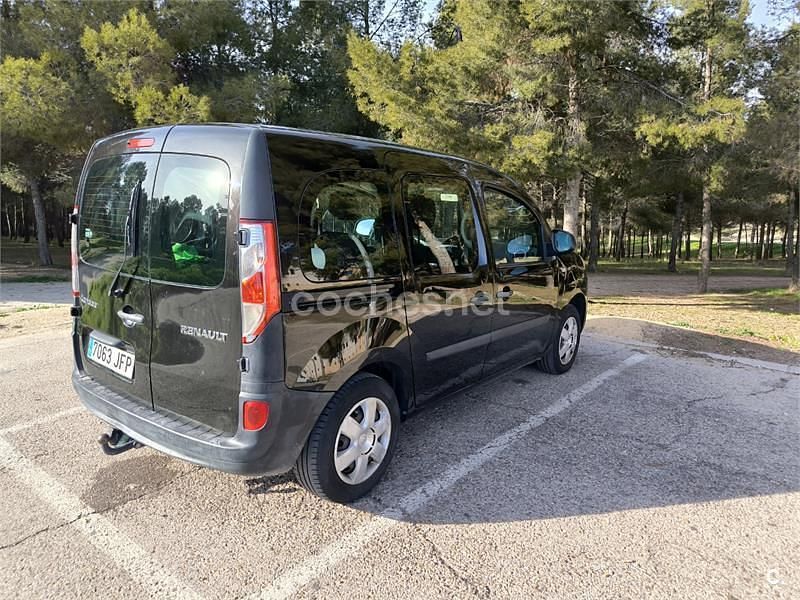 Usado Renault Kangoo 90 CV (66 kW) 2015 Negro Monovolumen