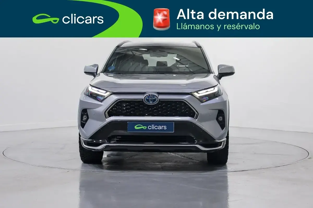 Usado Toyota RAV4 Hybrid Advance 222 CV (163 kW) 2023 Gris / plata SUV