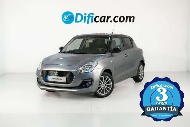 Usado Suzuki Swift 90 CV (66 kW) 2017 Gris Utilitario