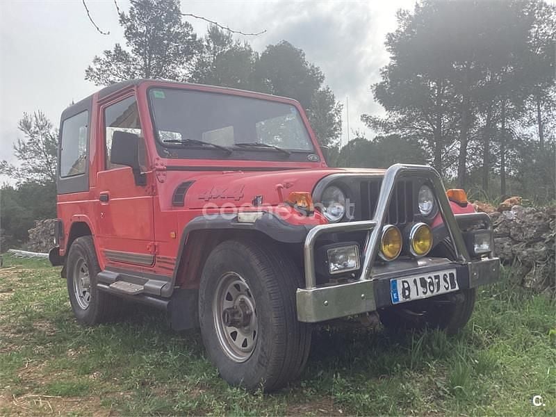 Usado Asia Motors Rocsta 72 CV (52 kW) 1996 Granate Familiar