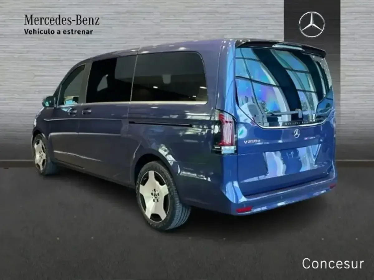 Nuevo Mercedes V250 Avantgarde 190 CV (139 kW) 2026 Azul Monovolumen