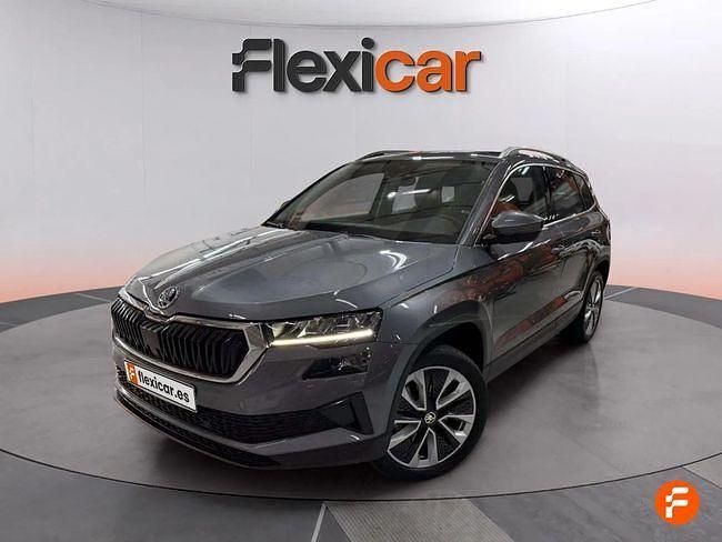 Usado Skoda Karoq Style 150 CV (110 kW) 2023 Gris SUV